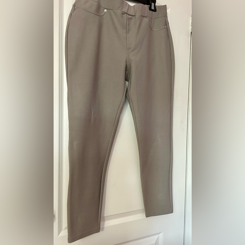 Michael Kors Stylish Gray Pants Size XL Brand New